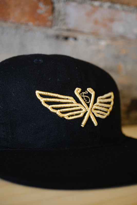 The Penna Caddie Cap