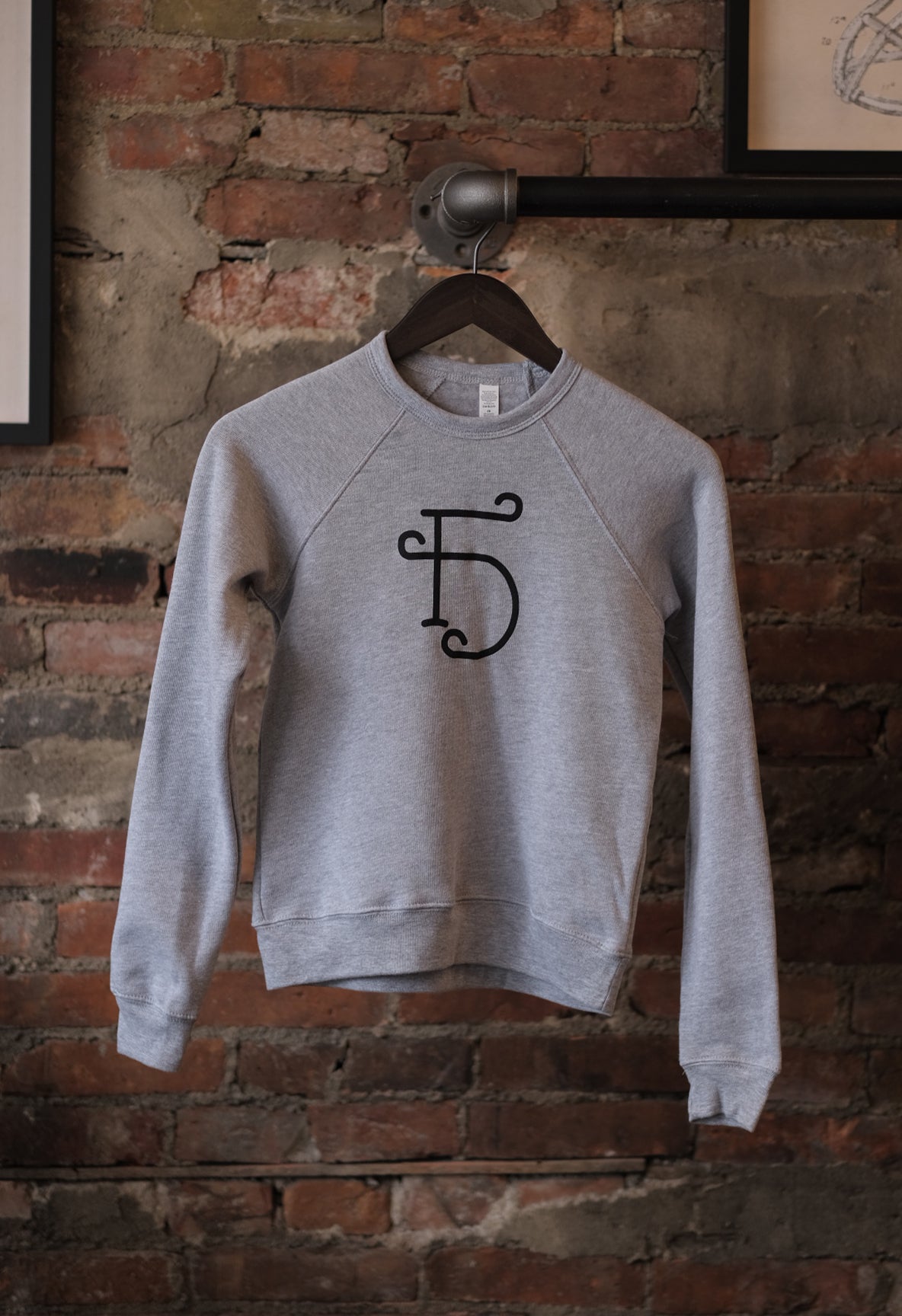 Youth Monogram Crew Grey