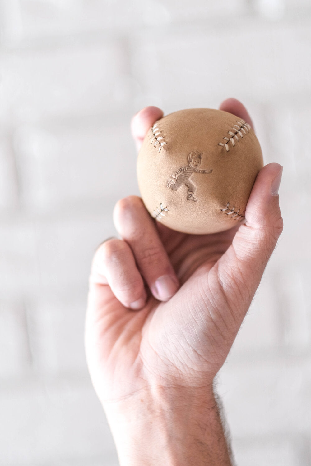 Run Boy Lemon Ball - Brown Suede