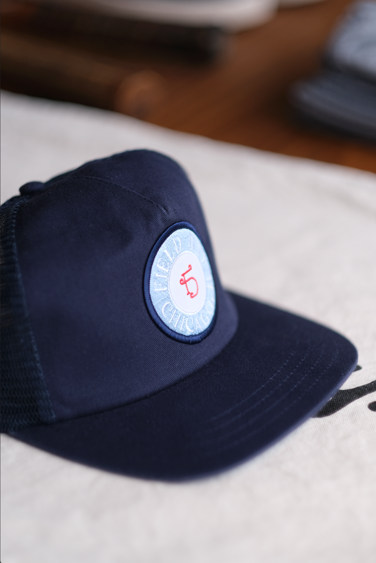 Signet Trucker