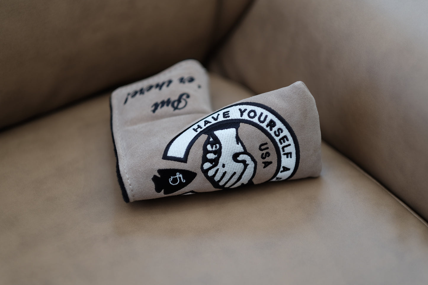 Pledge Putter Cover