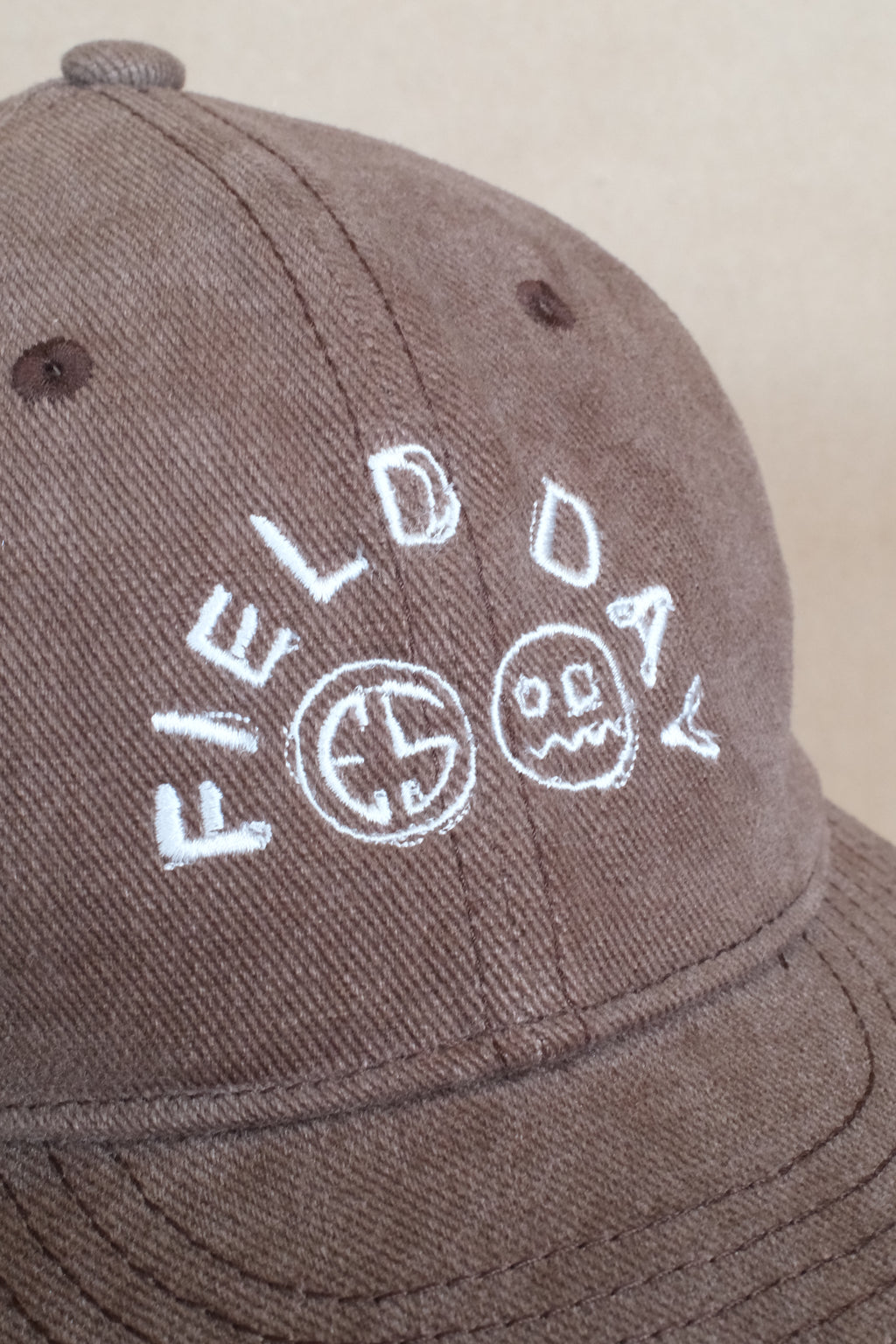 Trifecta Caddie Cap - Bark
