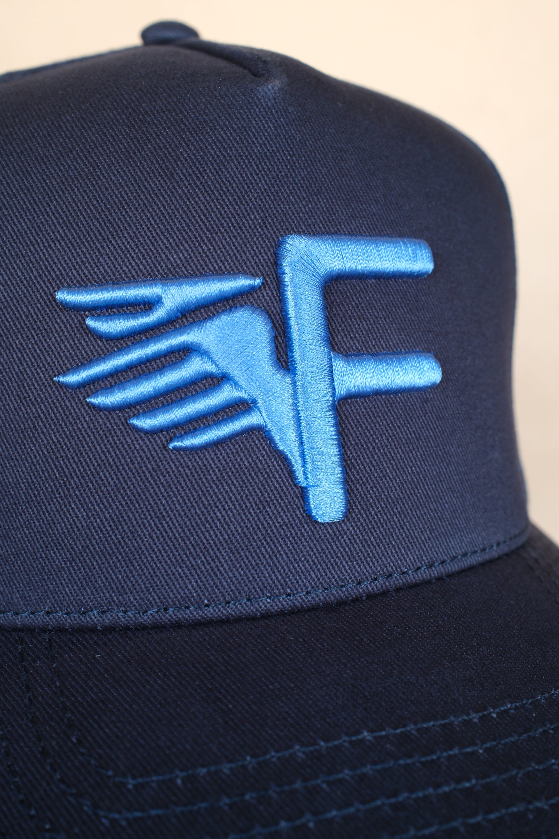 Flyer Cap - Navy/Cyan