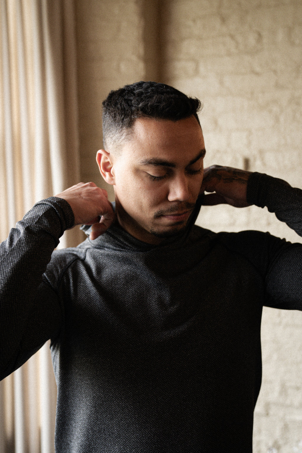 The Palmer Performance Hoodie - Charcoal Herringbone