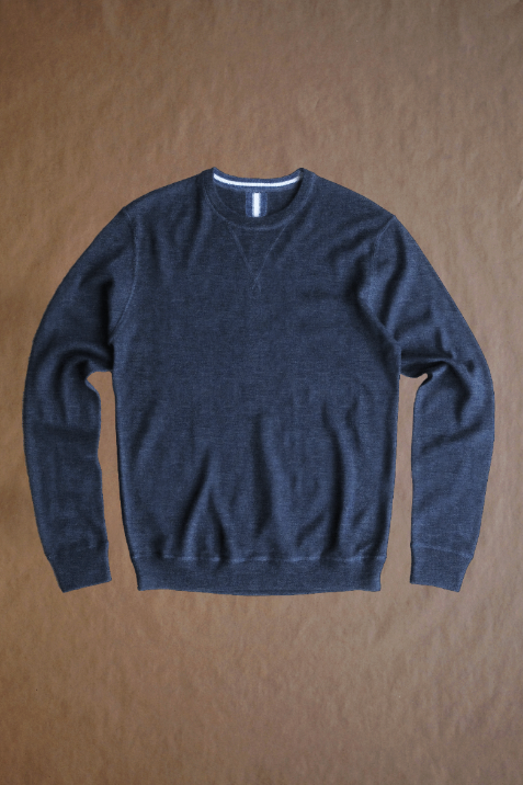 The Ricketts Repel Crewneck - Salt & Pepper
