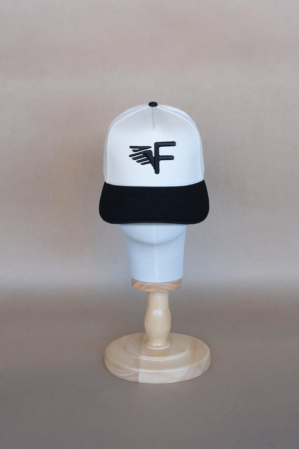 Flyer Cap - Black/White