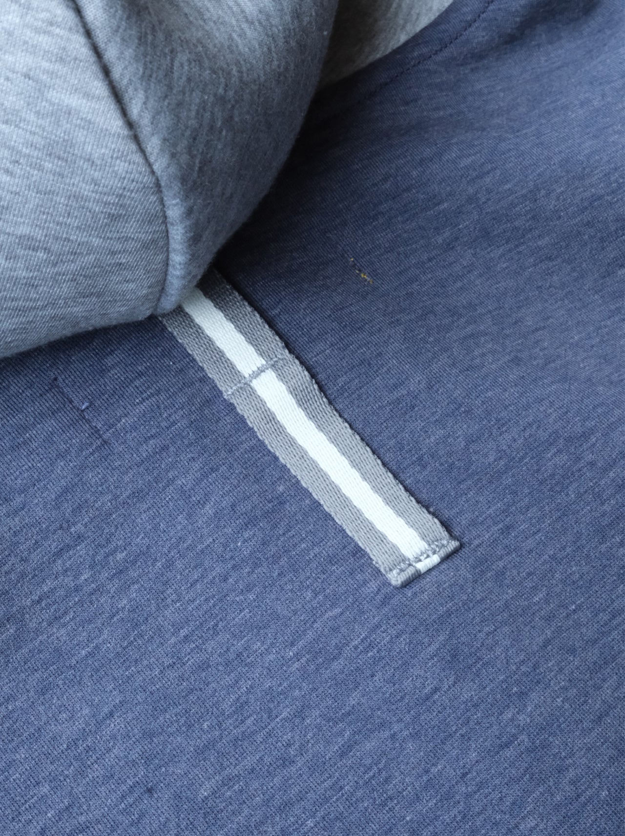 Hynds Hoodie - Navy Multi