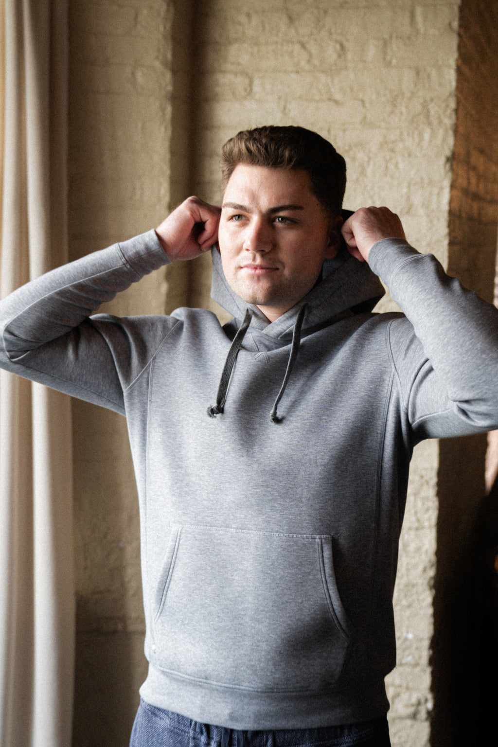 Hynds Hoodie - Light Grey Heather