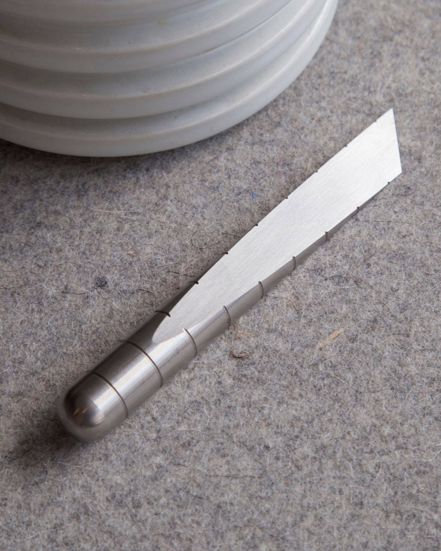 Desk Knife: Stainless Steel