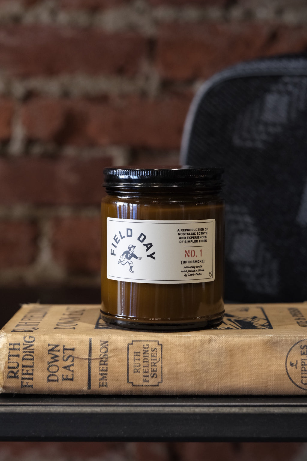 Field Day Edition 1 Candle  [Up In Smoke]